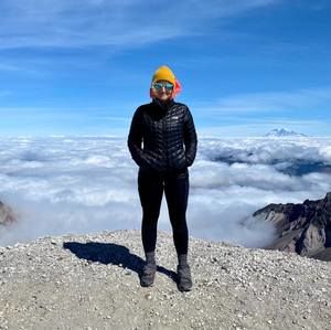 Meet your Posher, Calley